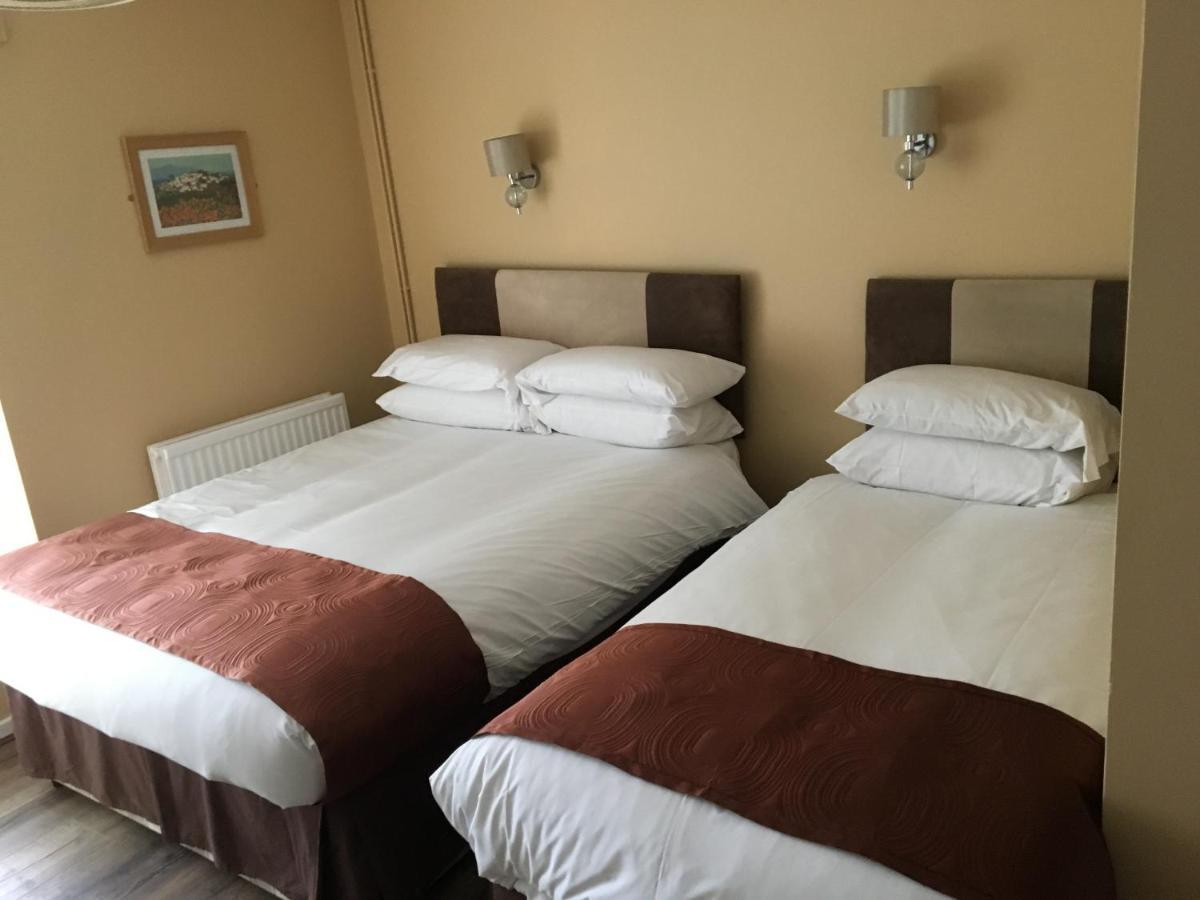 The Ynyscedwyn Arms Hotel سوانسي المظهر الخارجي الصورة